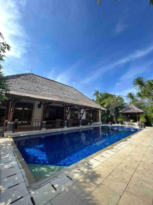Bali Berg Villa, Sanur Экстерьер фото