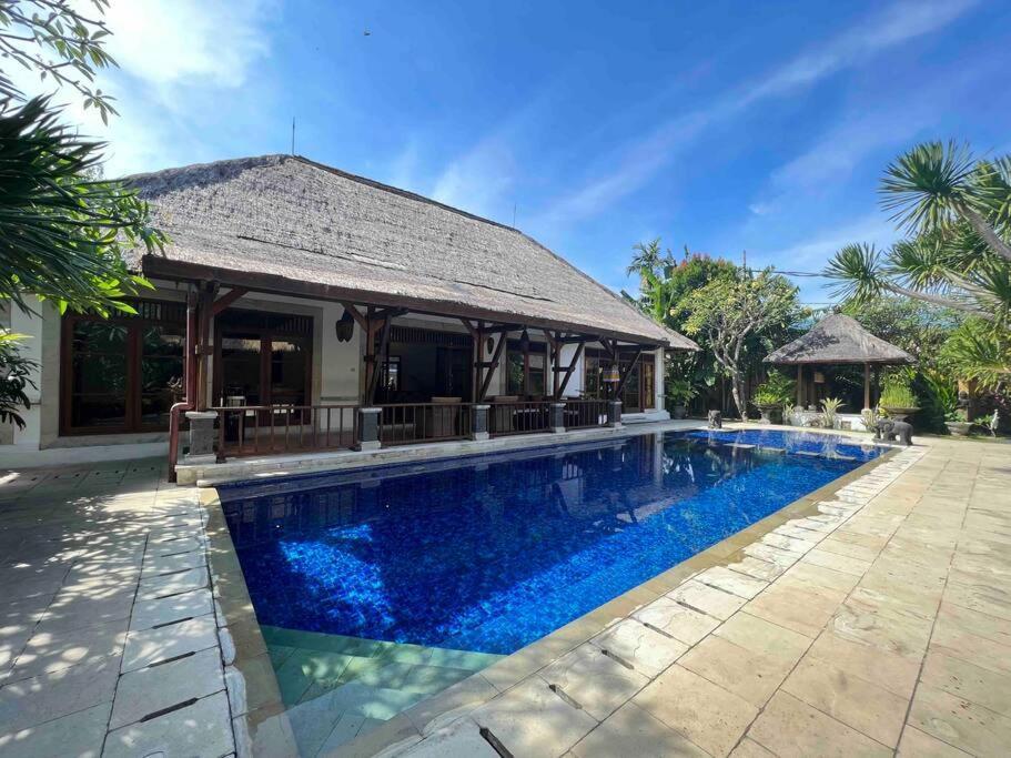Bali Berg Villa, Sanur Экстерьер фото